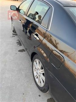 تويوتا أفالون